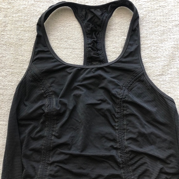 Lululemon chinch cool racerback tank - Picture 3 of 5